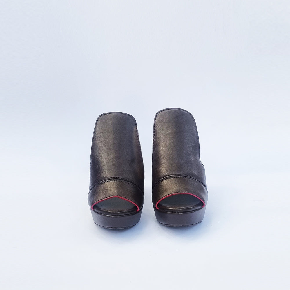 Soft Milled Leather Brown Wedge