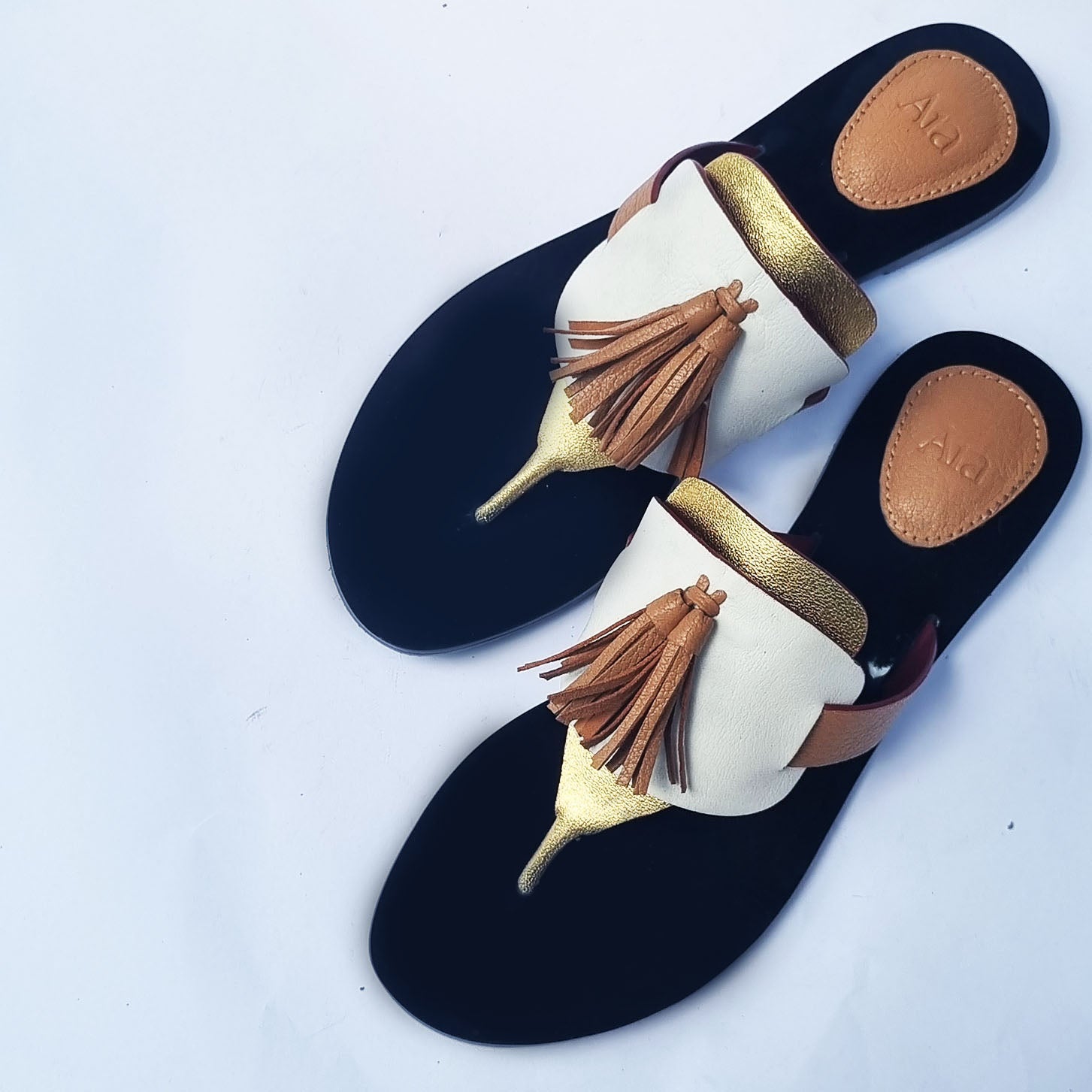 Barfi (Thong Sandals)